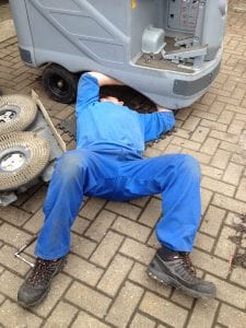 Ride on scrubber drier scrub deck repairs